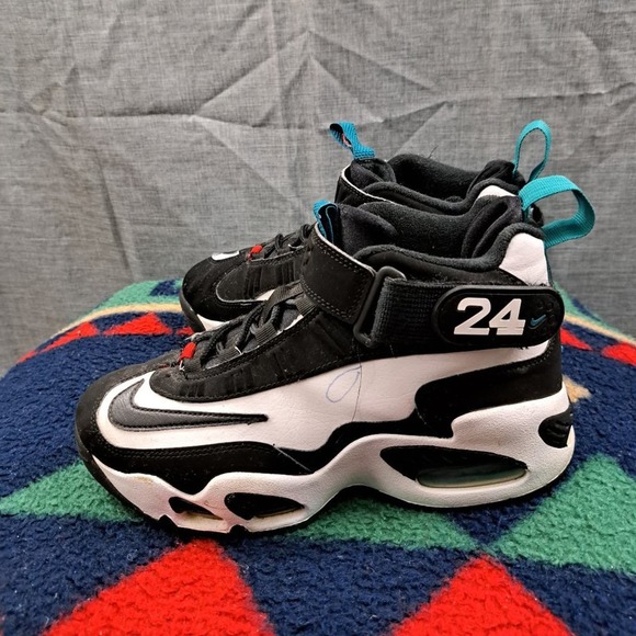 Nike Air Griffey Max 1 Freshwater DD8561-100 Size 6y